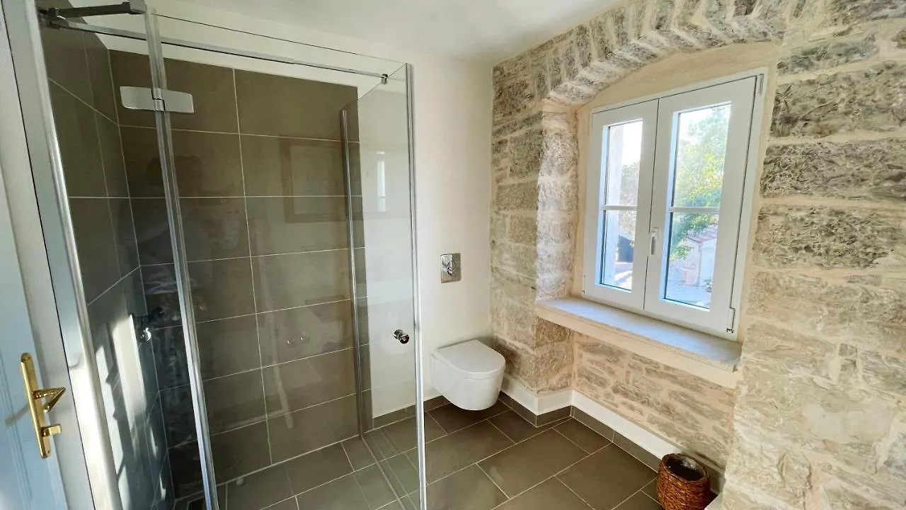 Istria Time - Villa Nyma - Heated Pool Mrgani